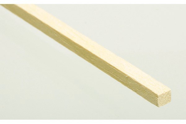 BASSWOOD liste 5X5X780 / 50