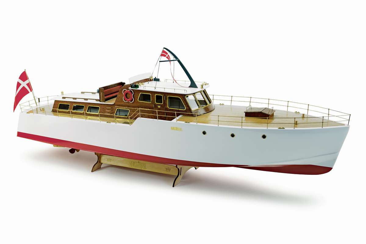 1:20 Admiral - wooden hull- Photomanual
