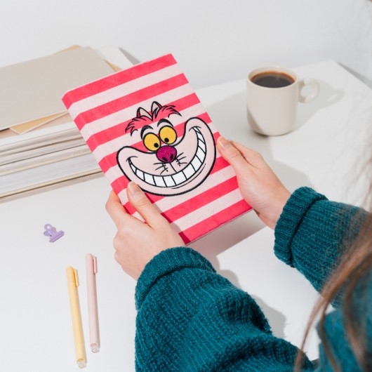ALICE - Cheshire Cat - Premium Plush Notebook - Size A5