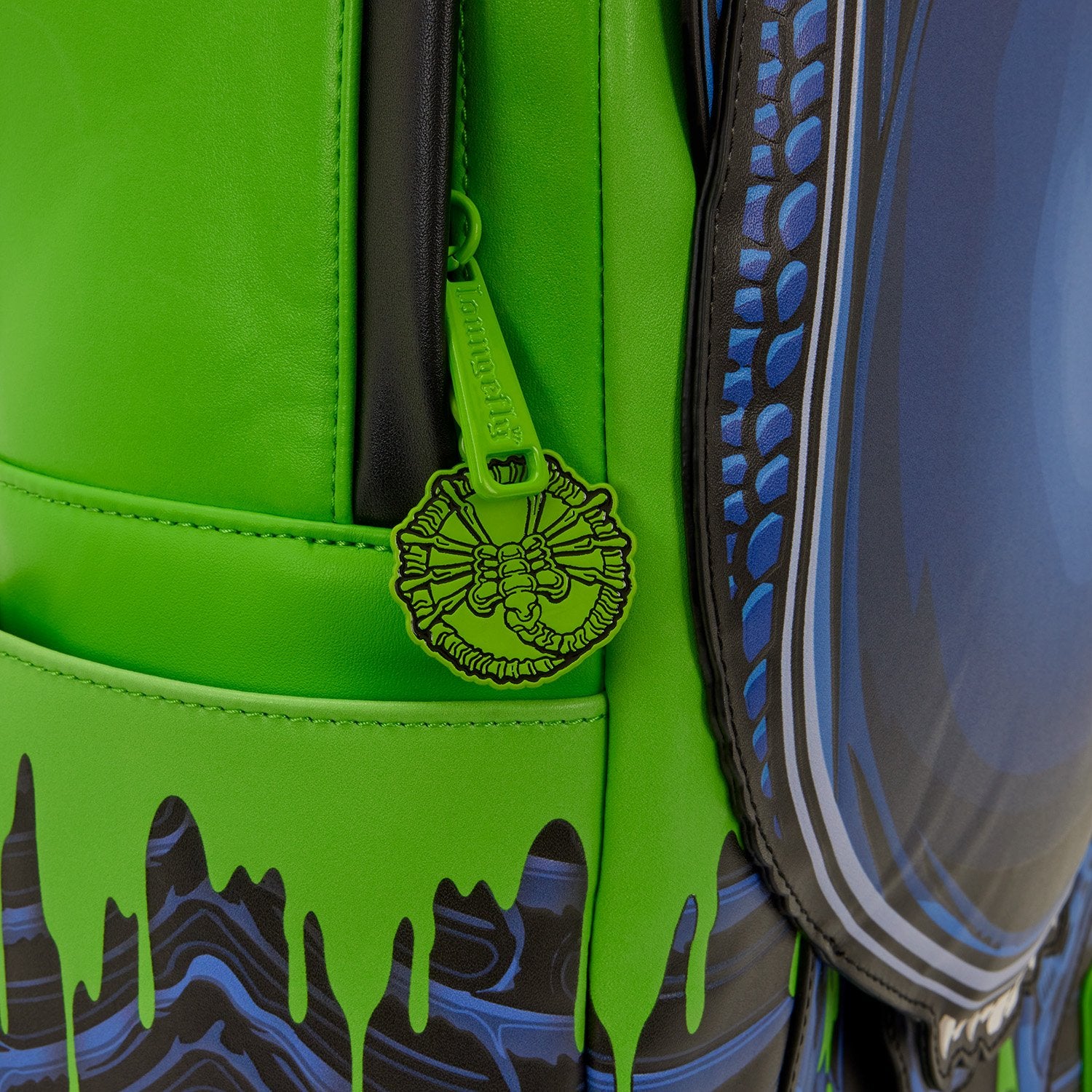 ALIEN - Backpack LoungeFly