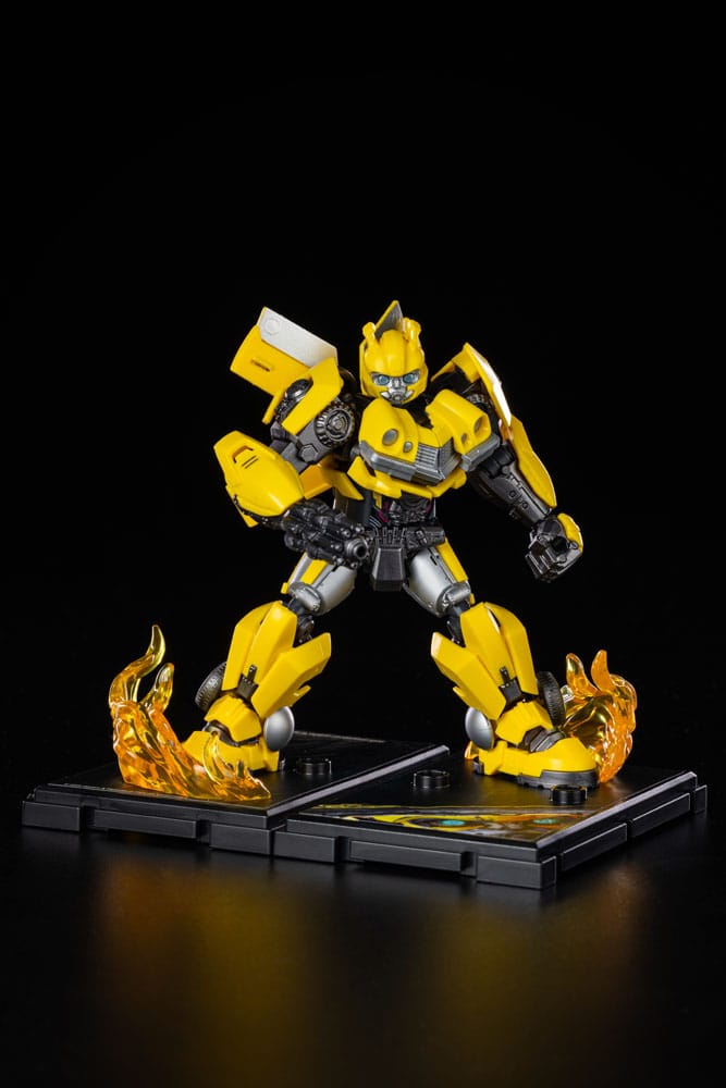TRANSFORMERS - Bumblebee - Model Kit Classic Class Blokees