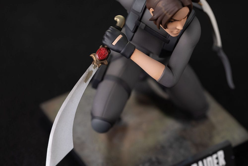 TOMB RAIDER - The legend of Lara Croft - Statue 19cm