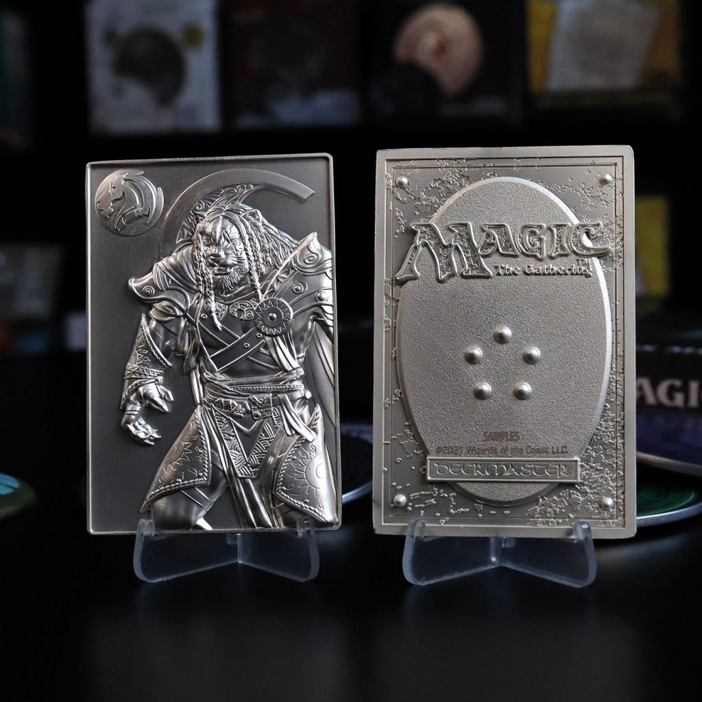 MAGIC THE GATHERING - Ajani Goldmane - Silver Plated Card Collector