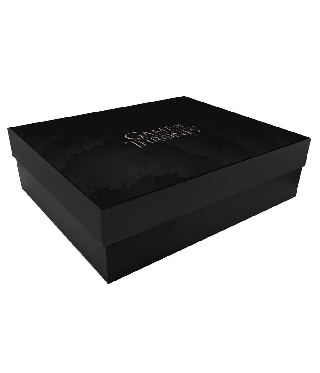 GAME OF THRONES - Set with 4 engraved whiskey glasses