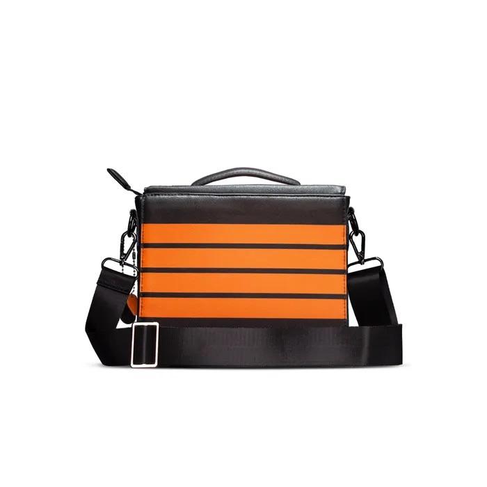 POKEMON - Charmander #004 - Faux-Leather Shoulderbag '22x7x18cm'