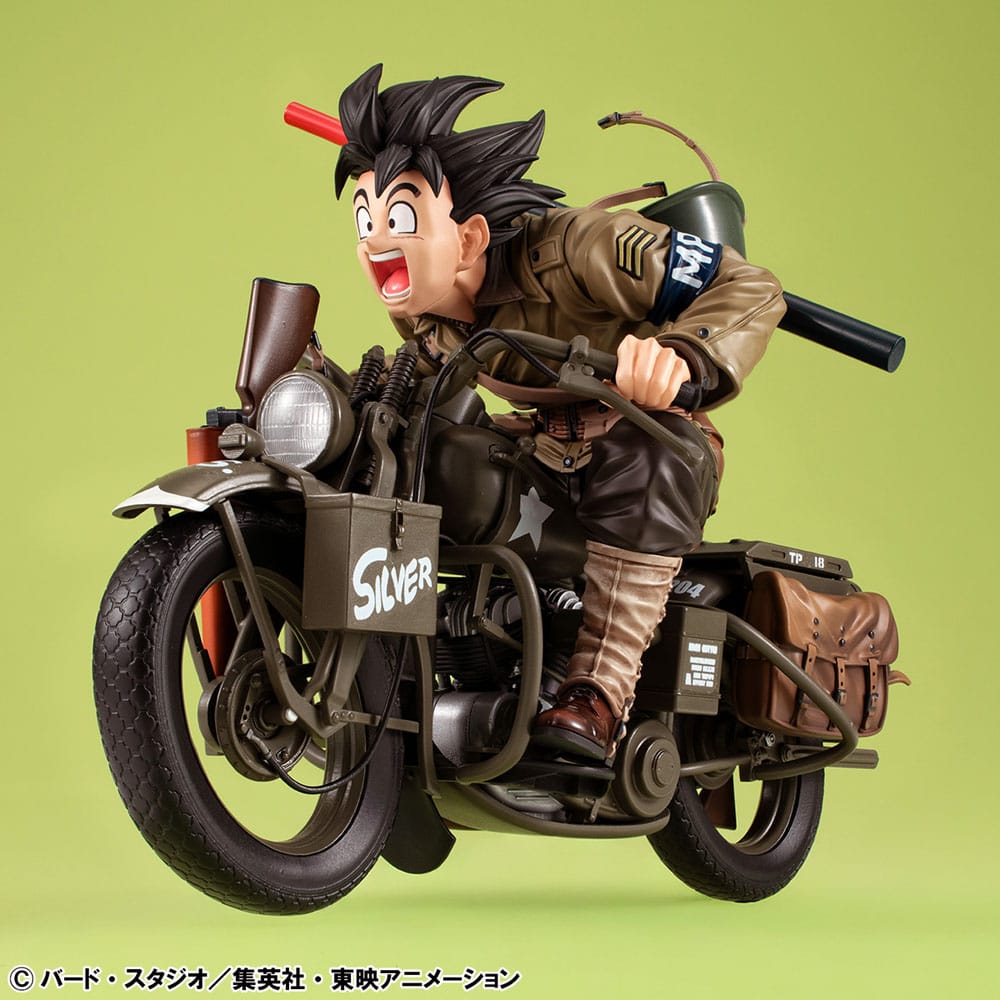 DRAGON BALL Z - Son Goku & Bike - Statue Desktop Real McCoy 18cm