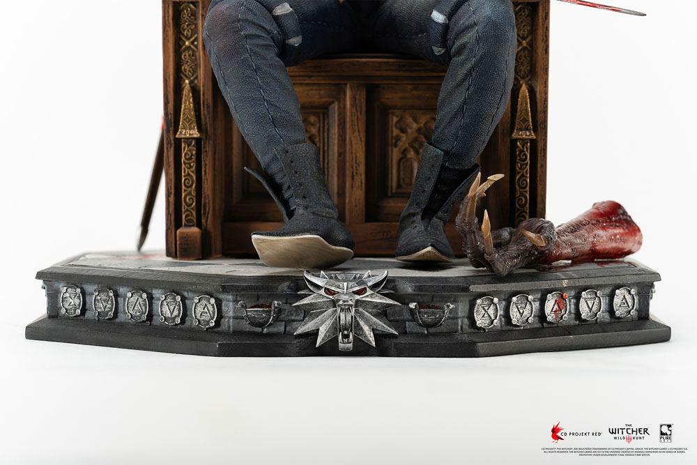 THE WITCHER 3 BLOOD AND WINE - Geralt - Statuette 1/6 - 29cm