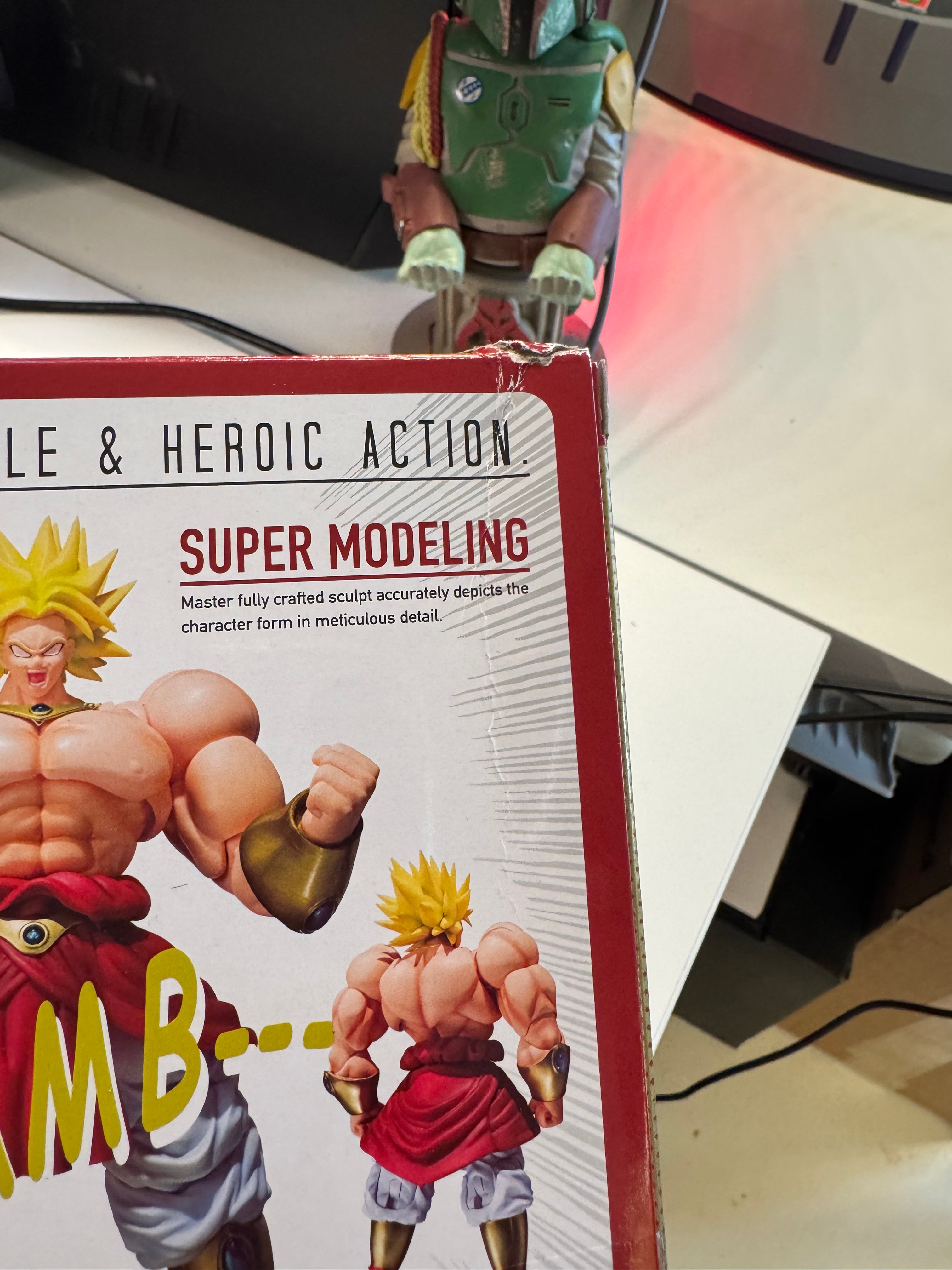 Dragon Ball S.H.Figuarts Action Figure Broly 40th Anniversary Edition 19 cm *Small damage to box*