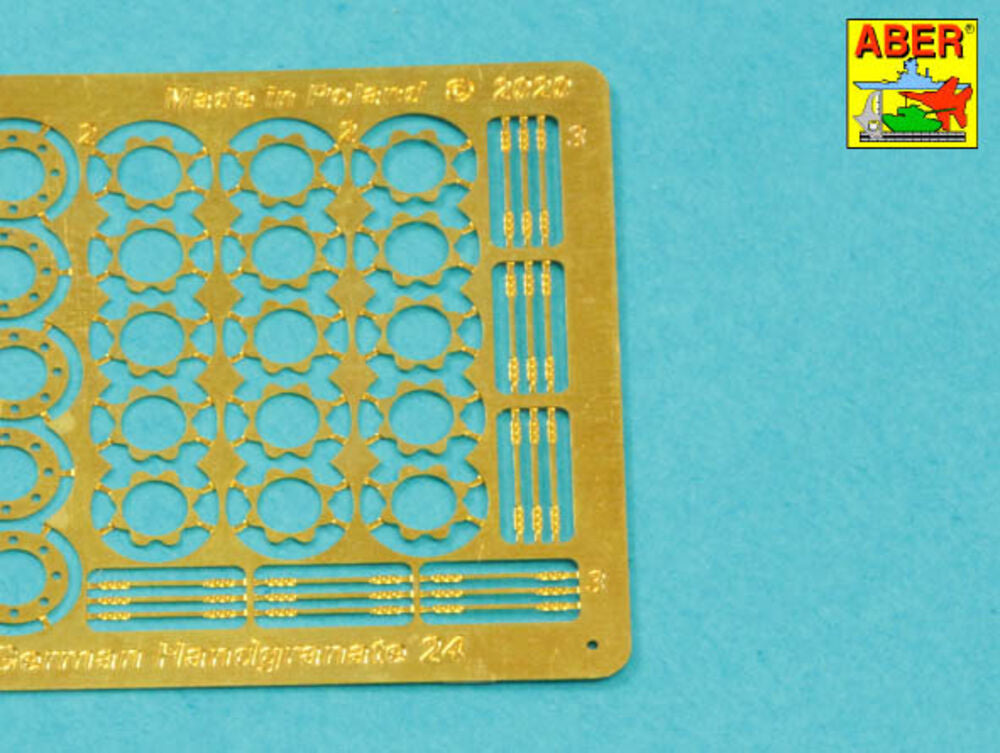 German Stielhandgranate 24 ���set of 15 pcs. Metal and wood parts