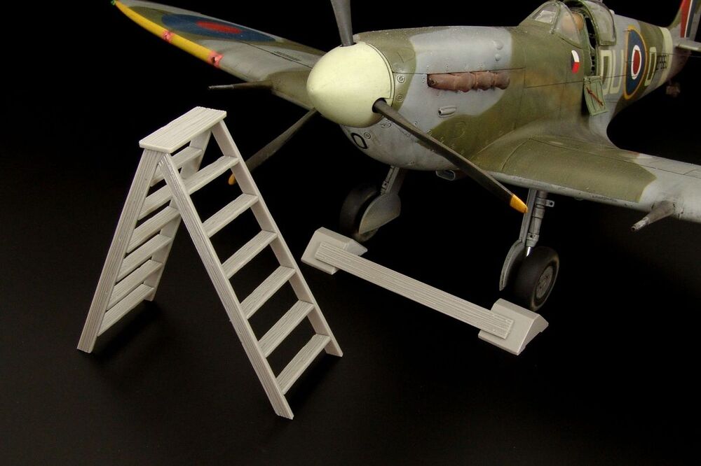 British wheel chock - ladder