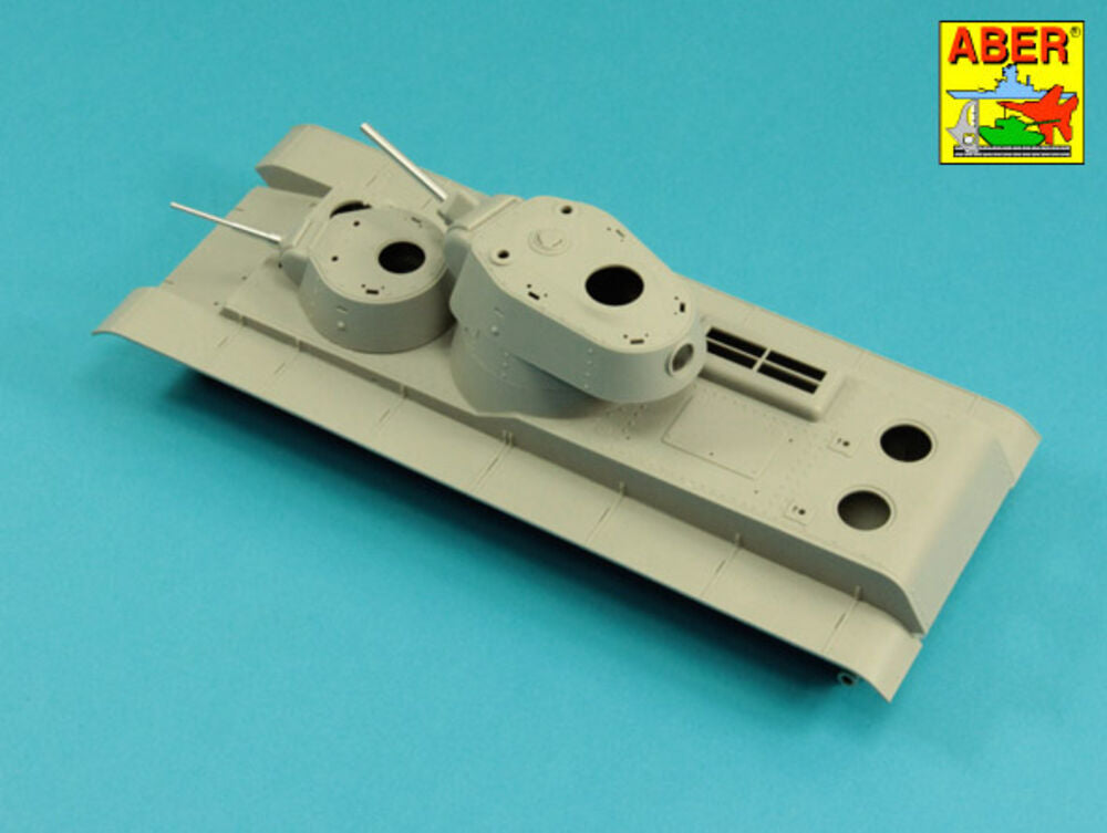 Main Armament for Soviet Heavy Tank SMK 1x76,2mm L-11, 1x45mm M1932,