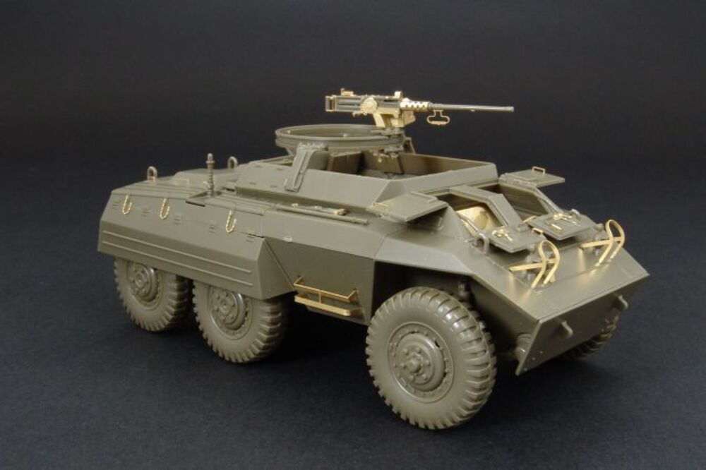 U S M20 Armored car BASIC set