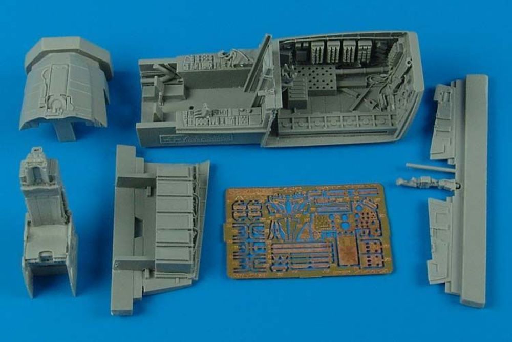 F-15C Eagle (early v.) cockpit set f��r Hasegawa Bausatz