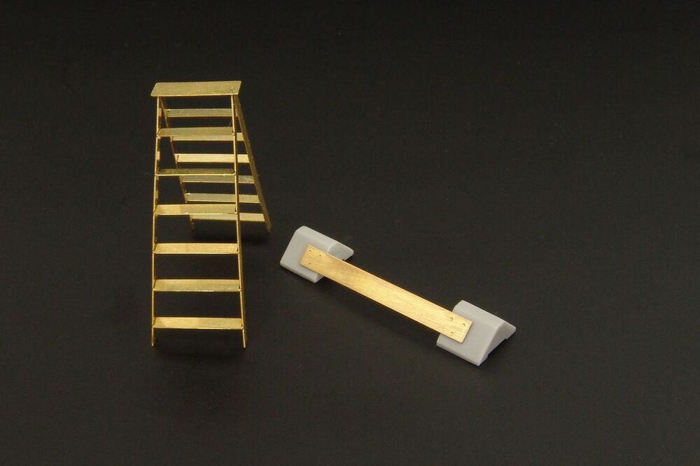 British wheel chock - ladder