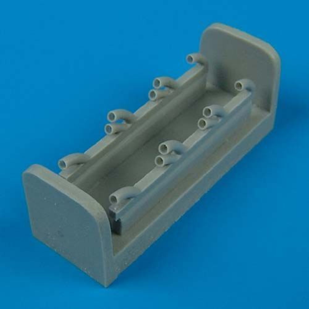 Yak 9 exhaust f��r ICM Bausatz