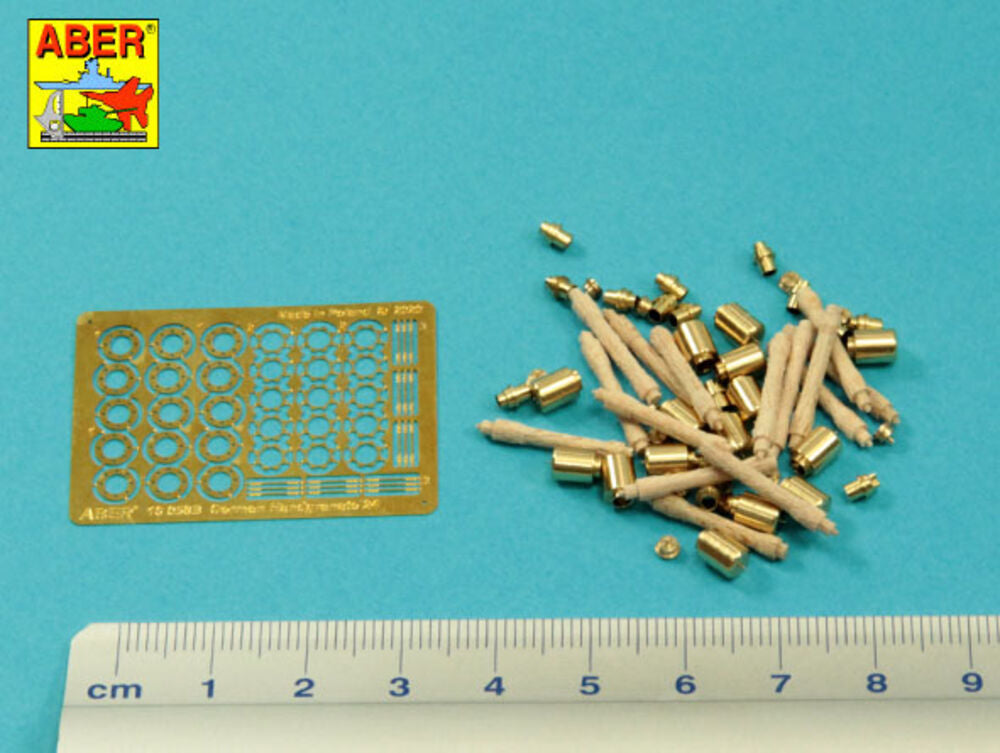German Stielhandgranate 24 ���set of 15 pcs. Metal and wood parts