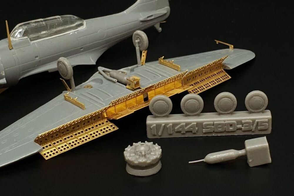 SBD-3 Dauntless Exterior (BRENGUN kit)