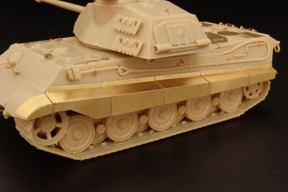 Tiger II Ausf B K��nigstiger��� fenders (Revel kit)