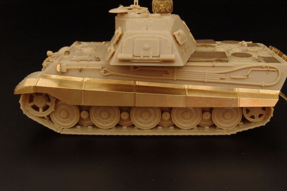 Tiger II Ausf B K��nigstiger��� fenders (Revel kit)