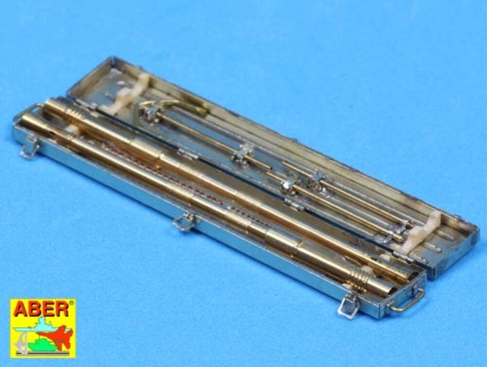 Flak 38 barrels with storage box