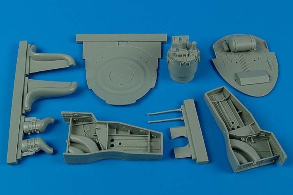 F8F-1 Bearcat wheel bay F��r Trumpeter Bausatz