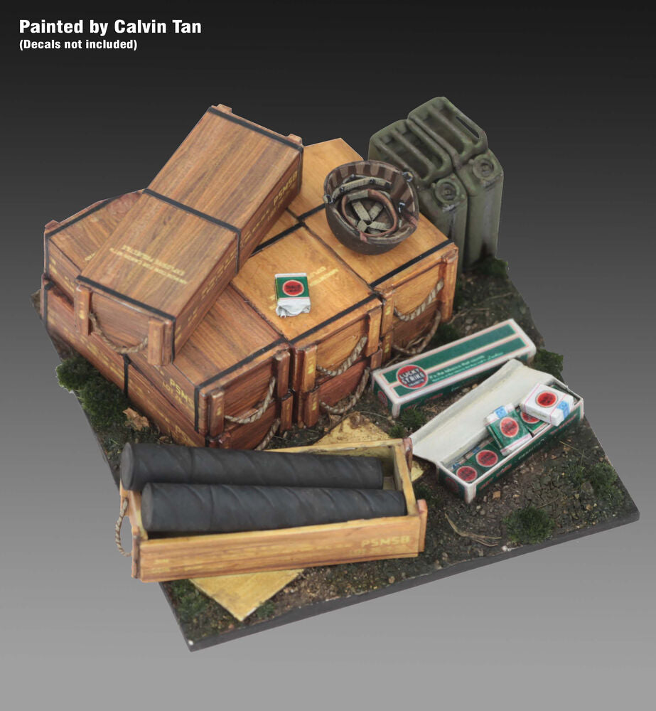 Base with 105 mm Ammo with Cases cm4x4