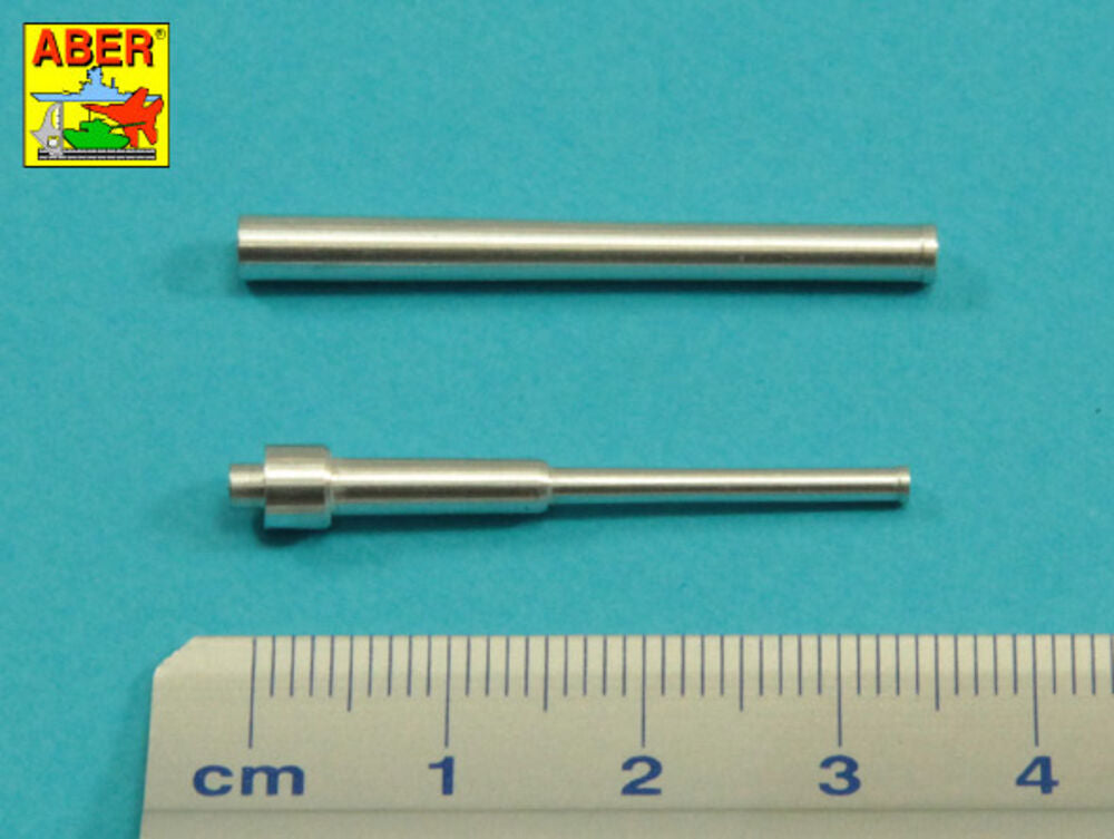 Main Armament for Soviet Heavy Tank SMK 1x76,2mm L-11, 1x45mm M1932,