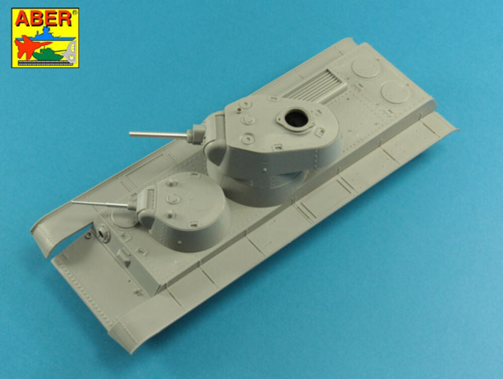 Main Armament for Soviet Heavy Tank SMK 1x76,2mm L-11, 1x45mm M1932,