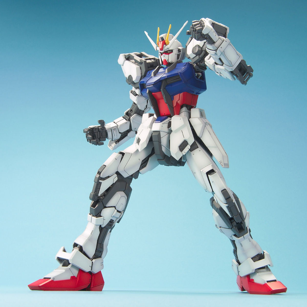 PG GAT-X105 Strike Gundam 1/60