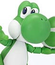 Super Mario S.H. Figuarts Action Figure Yoshi 11 cm