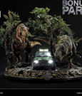 Jurassic World: The Lost World Statue 1/15 T-Rex Cliff Attack Bonus Version 53 cm