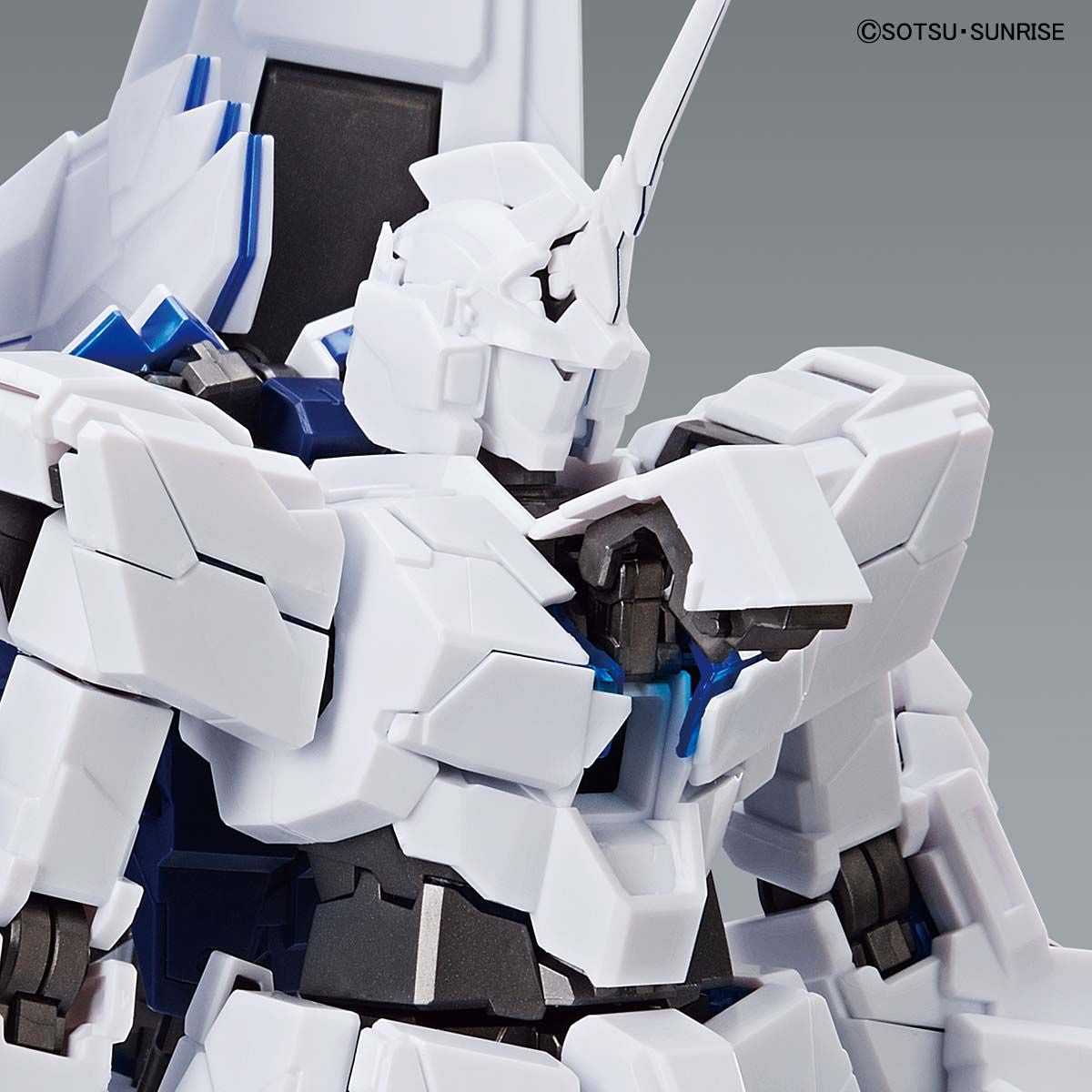 MG 1/100 Gundam Base Limited Unicorn Gundam Perfectibility