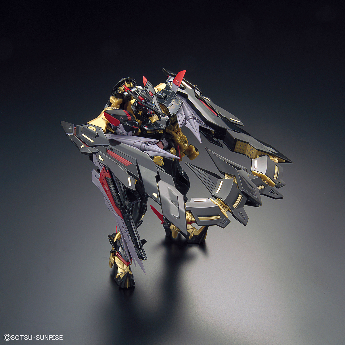 RG Gundam Astray Gold Frame Amatsu Mina 1/144 - gundam-store.dk