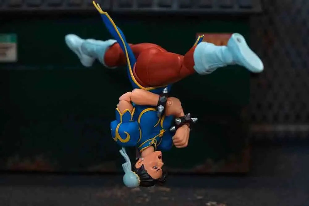 STREET FIGHTER 2 CHUN LI BLUE DRESS 1/12 DELUXE ACTION FIGURE