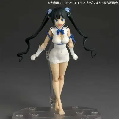 REVOLTECH DANMACHI (IS IT WRONG TO TRY TO PICK UP GIRLS IN A DUNGEON?) HESTIA ACTION FIGURE