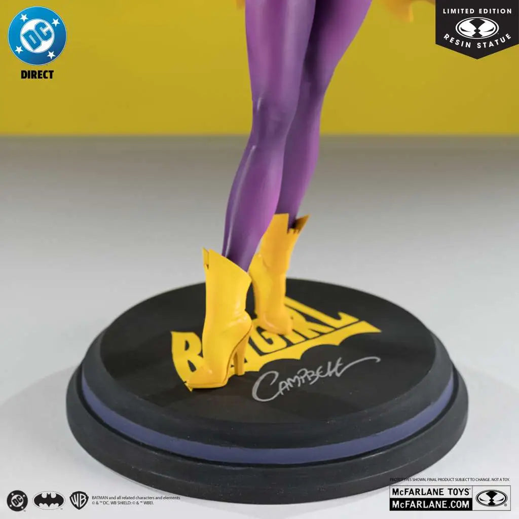DC DIRECT  BATMAN BLACK & WHITE  BATMAN NINJA RESIN STATUE