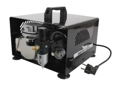 REVELL MASTER CLASS COMPRESSOR WITH 2.5LTR AIR TANK
