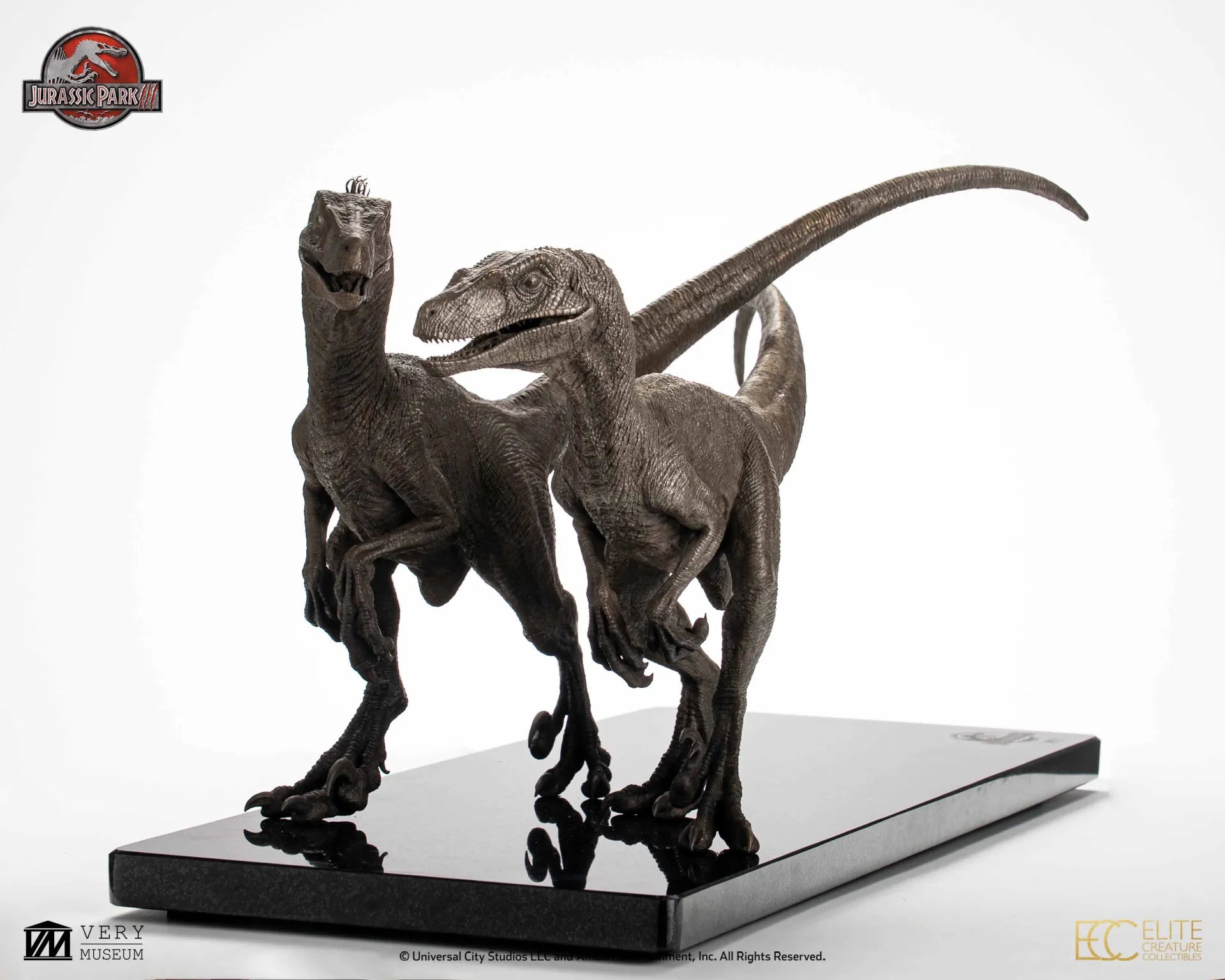 JURASSIC PARK 3 PAIR OF VELOCIRAPTORS 1/8 SCALE BRONZE