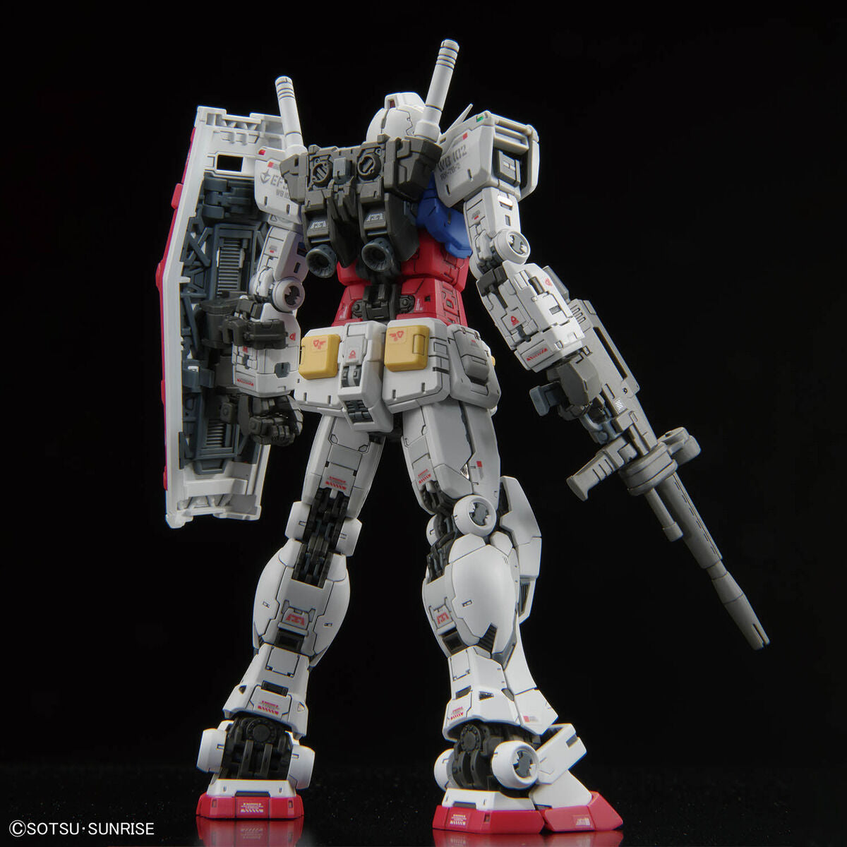 *PREORDER* Rg gundam rx-78-2 ver 2.0 1/144 *PREORDER*