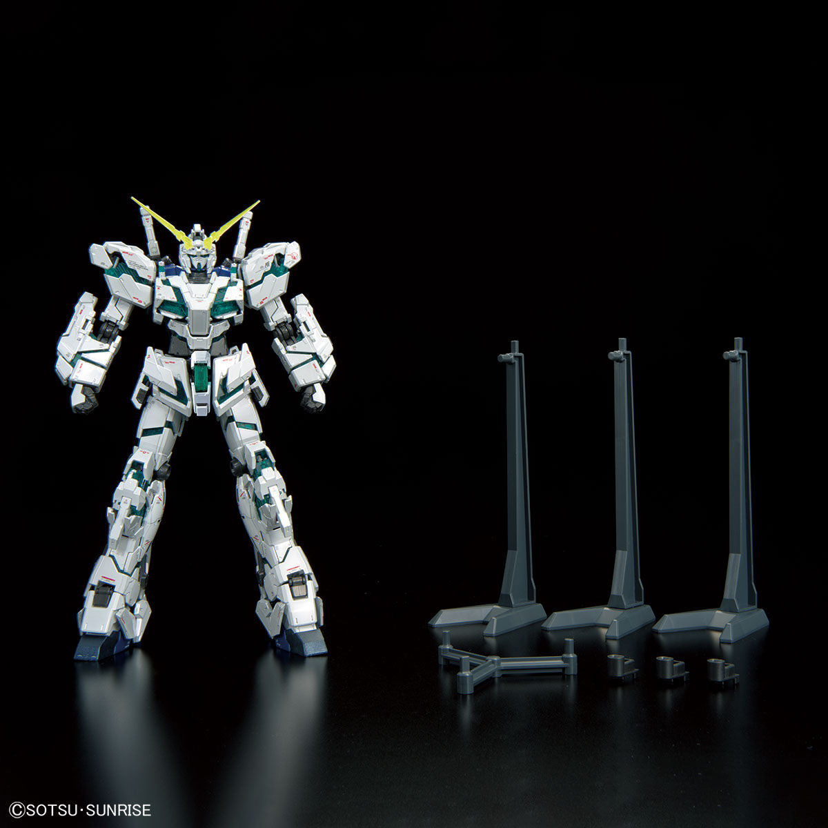 RG 1/144 Gundam Base Limited RX-0 Unicorn Gundam (Final Battle Specification) [Special Coating] *PRE-ORDER*