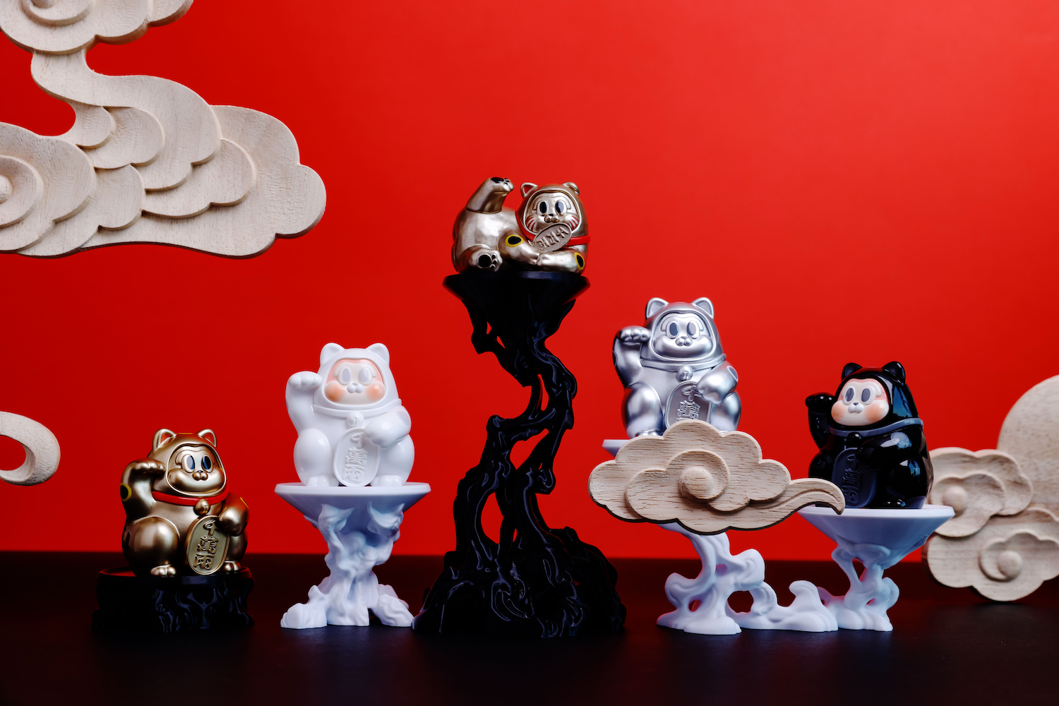 SLLO - Good Fortune - Display of 12 Mini Figures 6cm - Mystery Box