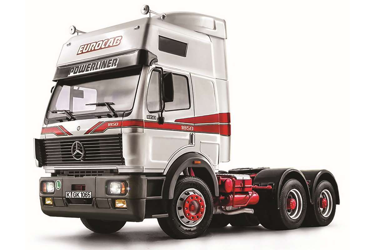 1:24 Mercedes-Benz SK Eurocab 6 x 4