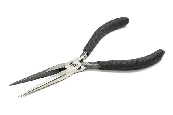 Needle Nose W/Cutter II