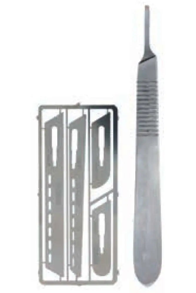 MODELLING SAW WITH 4 SCALPELS
