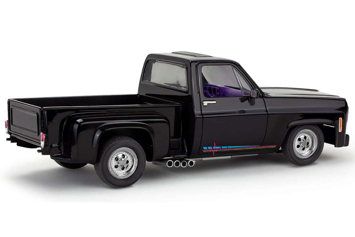 76 Chevy squarebody street truck 1:24