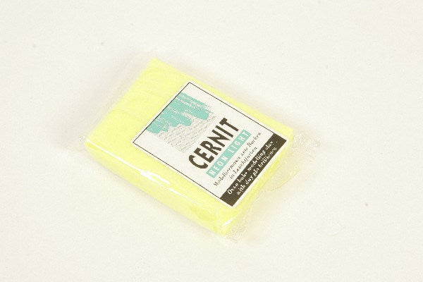 Cernit 700 Neon light 56g gul