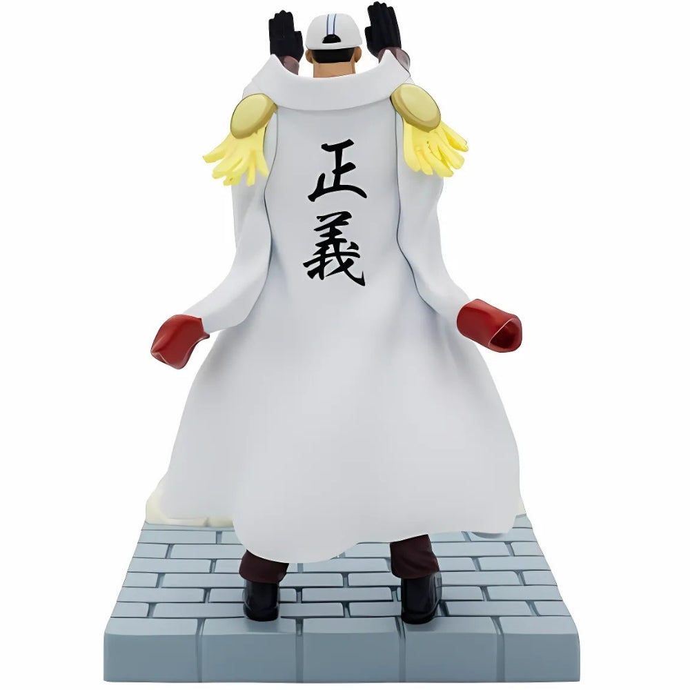 Bandai One Piece - Fl Akainu Sakazuki Figure