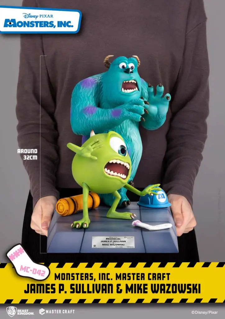 MONSTERS INC SULLY AND MIKE MASTER CRAFT
