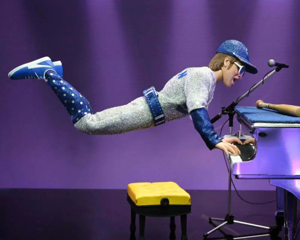 ELTON JOHN LIVE 1975 CLOTHED AF