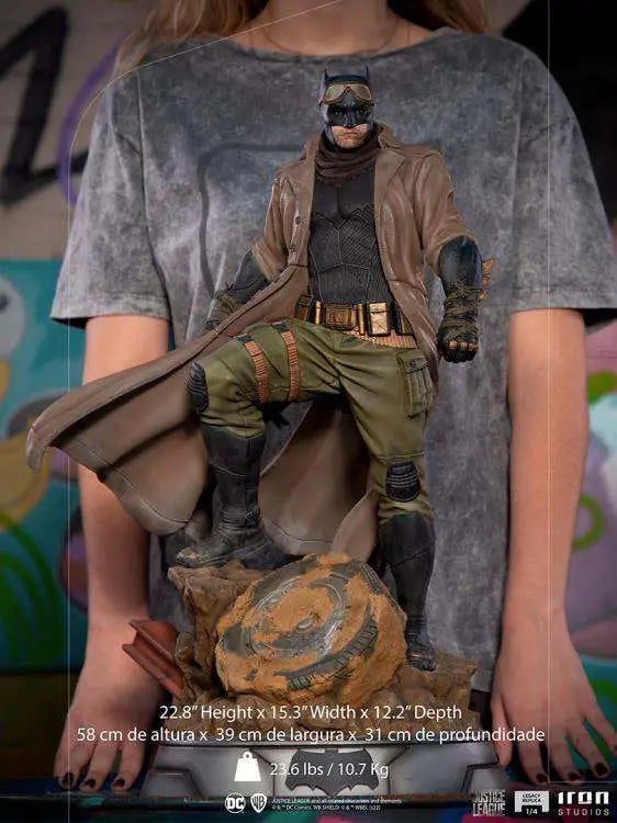 JL SNYDER KNIGHTMARE BATMAN 1/4 STATUE